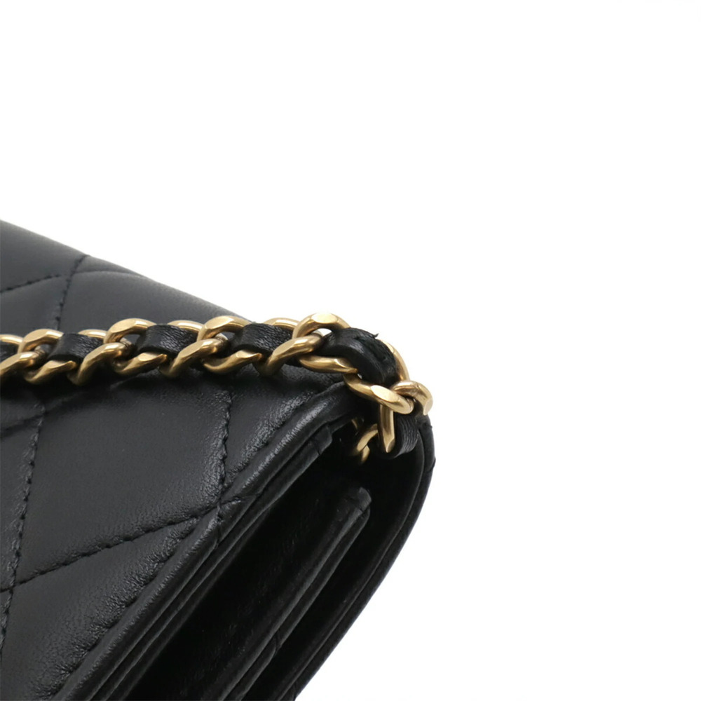 CHANEL Black Lambskin Leather Wallet - Picture 6 of 7